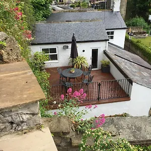 teardrop-cottage.yorkshirehotels.net/